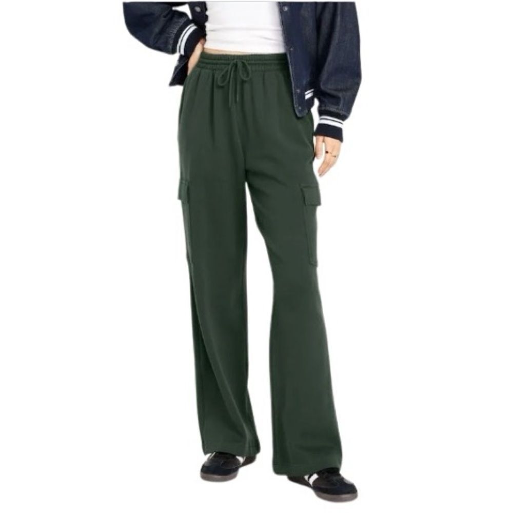 Old Navy Sweatpants Cargo Pants Dark Green Medium